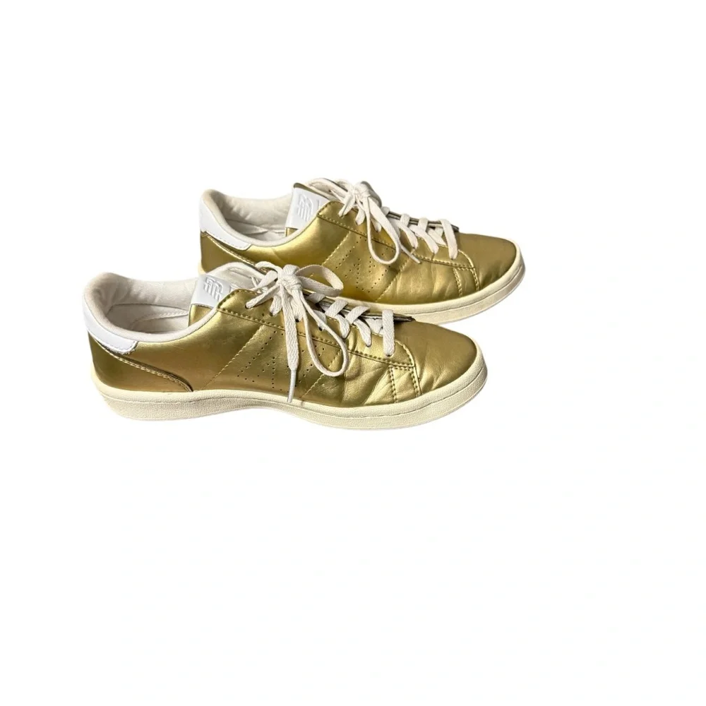 New Balance Gold Sneakers